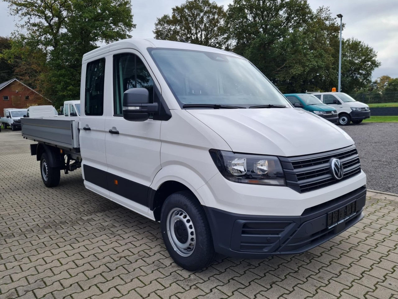 Volkswagen Crafter 35 Doka TDI Pritsche lang L4 KLIMA TEMPOMAT - Madelauto, Meeskonnaauto: pilt 3 Volkswagen Crafter 35 Doka TDI Pritsche lang L4 KLIMA TEMPOMAT - Madelauto, Meeskonnaauto: pilt 3
