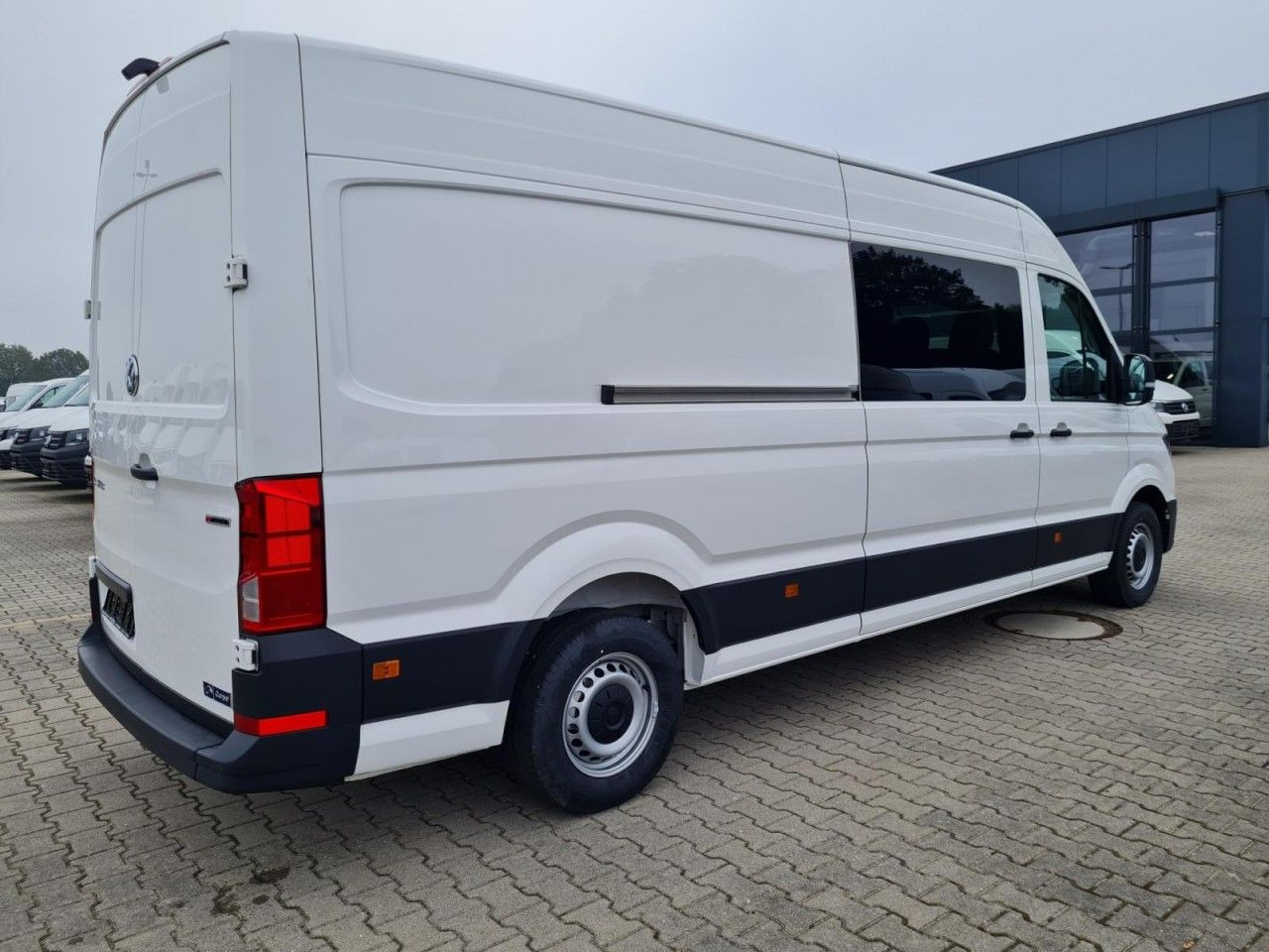 Volkswagen Crafter 35 Kasten Plus 4MOTION Doka Mixto L4H3 - Kaubik, Meeskonnaauto: pilt 5 Volkswagen Crafter 35 Kasten Plus 4MOTION Doka Mixto L4H3 - Kaubik, Meeskonnaauto: pilt 5