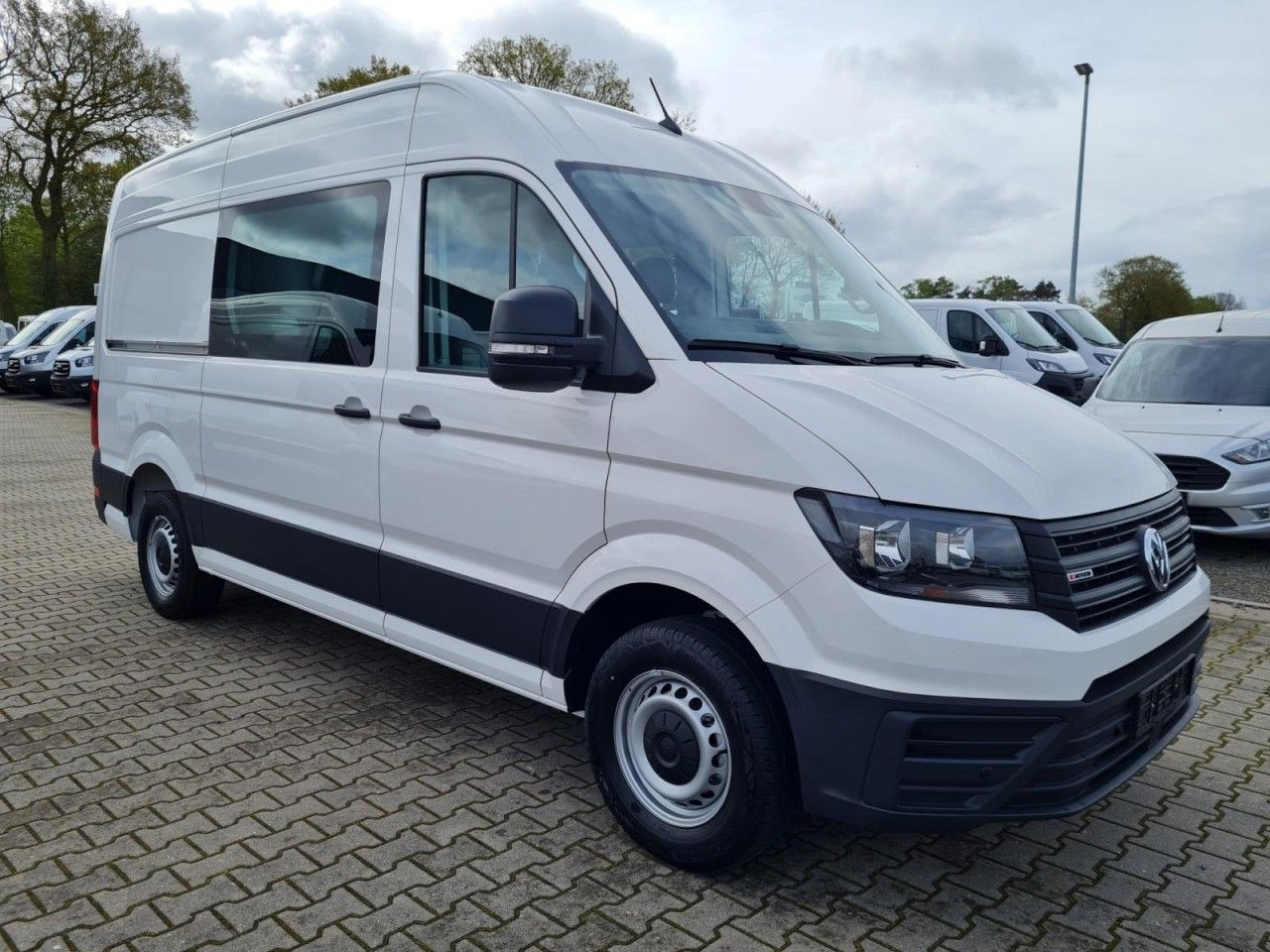 Volkswagen Crafter 35 Kasten Plus Doka mixto 4motion AHK - Kaubik, Meeskonnaauto: pilt 3 Volkswagen Crafter 35 Kasten Plus Doka mixto 4motion AHK - Kaubik, Meeskonnaauto: pilt 3