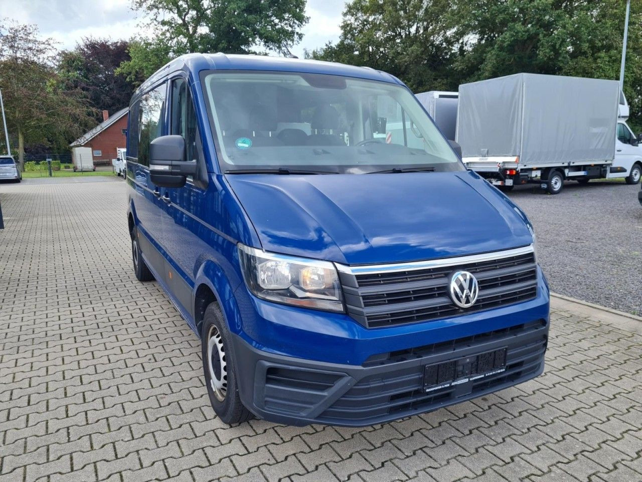 Volkswagen Crafter 35 Kasten Plus Doka mixto NAVI AHK 6 Sit - Kaubik, Meeskonnaauto: pilt 2 Volkswagen Crafter 35 Kasten Plus Doka mixto NAVI AHK 6 Sit - Kaubik, Meeskonnaauto: pilt 2
