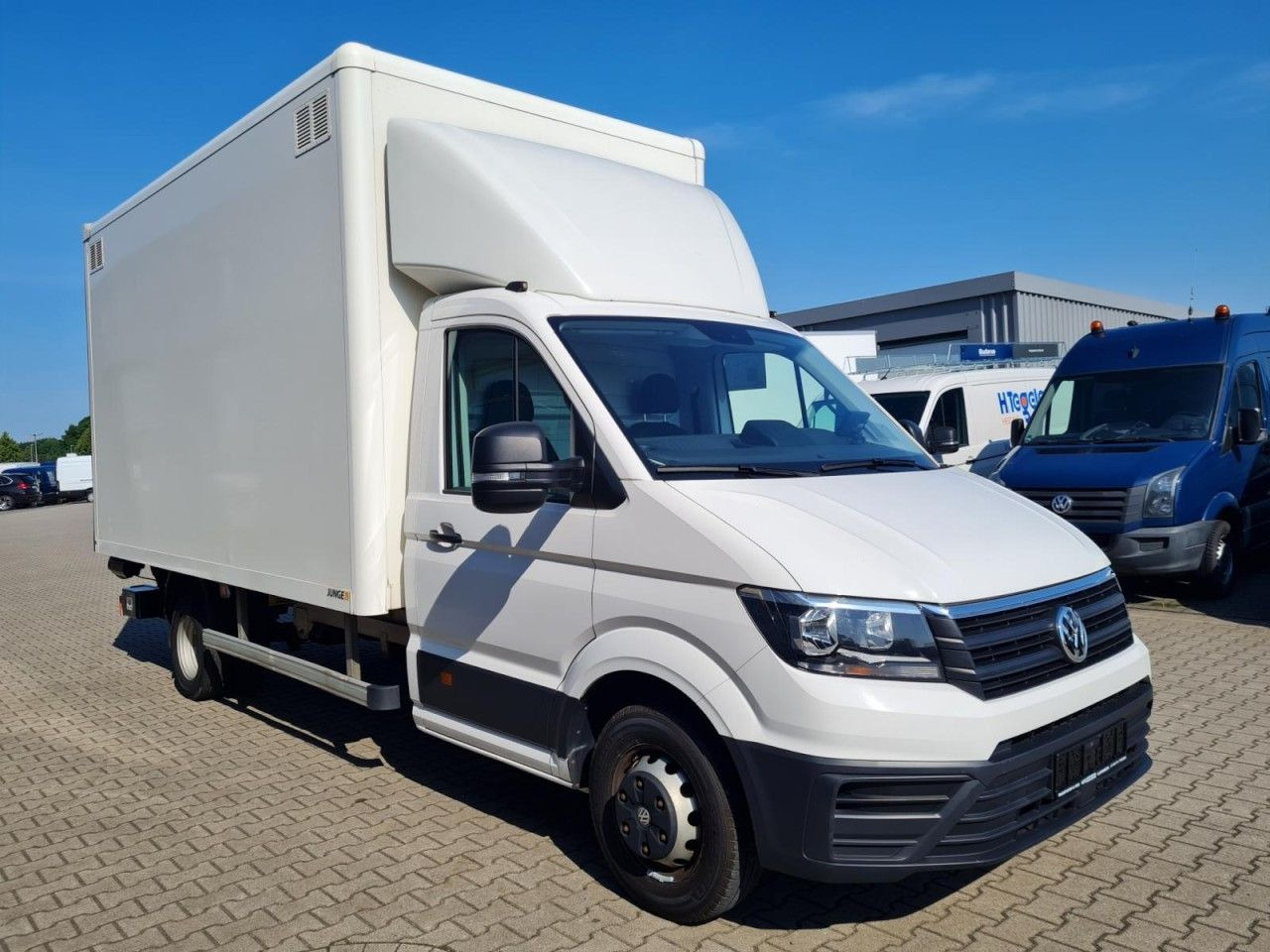 Volkswagen Crafter 50 Koffer hoch 2.0 TDI LBW KLIMA KAMERA - Tarbesõiduk furgoon: pilt 3 Volkswagen Crafter 50 Koffer hoch 2.0 TDI LBW KLIMA KAMERA - Tarbesõiduk furgoon: pilt 3