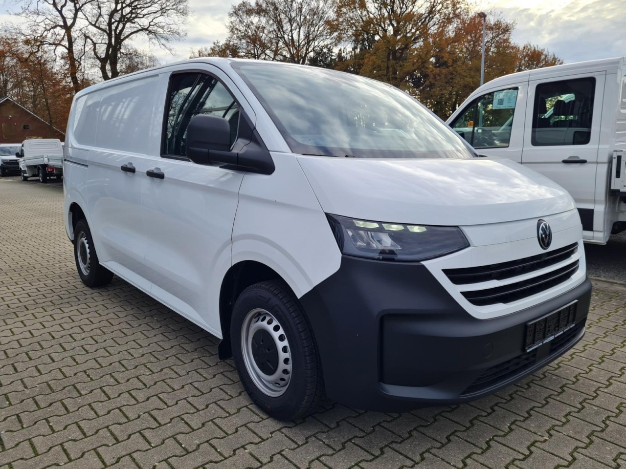 Volkswagen T7 Transporter Kasten Tdi KR Heckklappe PDC KLIMA - Väike kaubik: pilt 3 Volkswagen T7 Transporter Kasten Tdi KR Heckklappe PDC KLIMA - Väike kaubik: pilt 3
