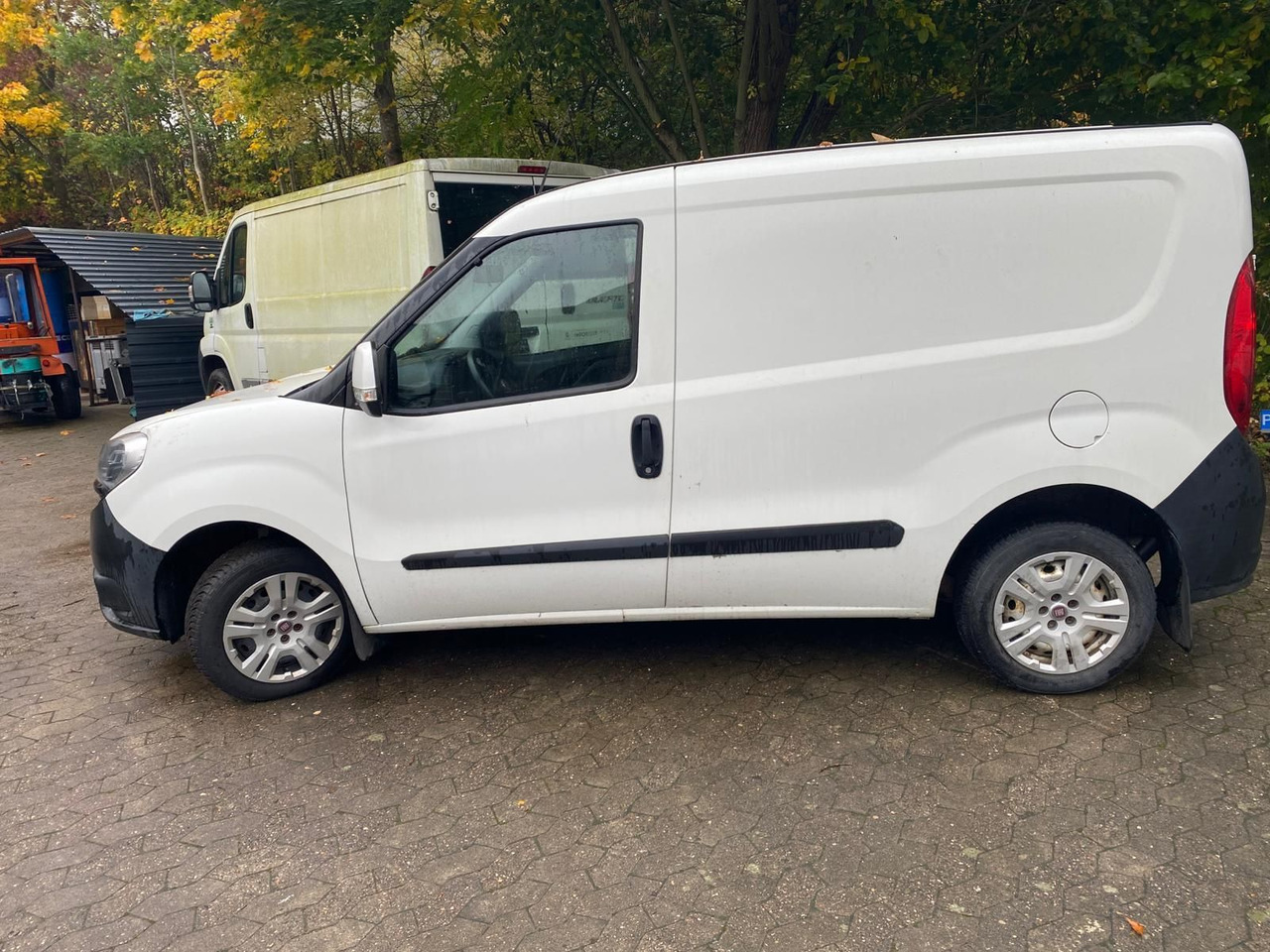 Fiat Doblo SX Kasten Cargo 1.3 Multijet  Motorscha... - Mikrobuss: pilt 3 Fiat Doblo SX Kasten Cargo 1.3 Multijet  Motorscha... - Mikrobuss: pilt 3