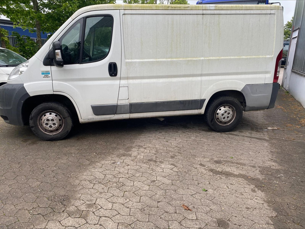Fiat Ducato 115 28 Multijet L1H1 mit Motorschaden - Väike kaubik: pilt 2 Fiat Ducato 115 28 Multijet L1H1 mit Motorschaden - Väike kaubik: pilt 2