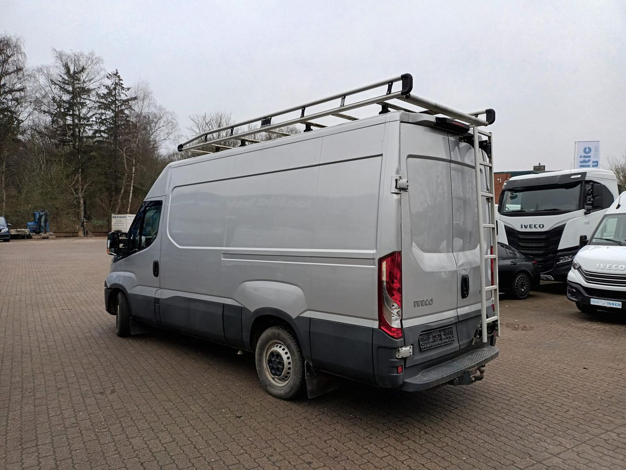 Iveco Daily 35S12V 3520L AHK Dachträger 85 kW (116 ... - Kaubik: pilt 2 Iveco Daily 35S12V 3520L AHK Dachträger 85 kW (116 ... - Kaubik: pilt 2