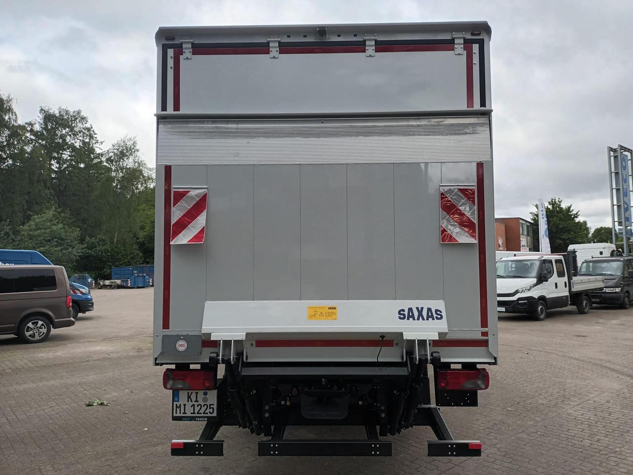 Iveco ML120E25/P KOFFER LBW 1,5t SAXAS AHK 185 kW (... - Tent veoauto: pilt 3 Iveco ML120E25/P KOFFER LBW 1,5t SAXAS AHK 185 kW (... - Tent veoauto: pilt 3