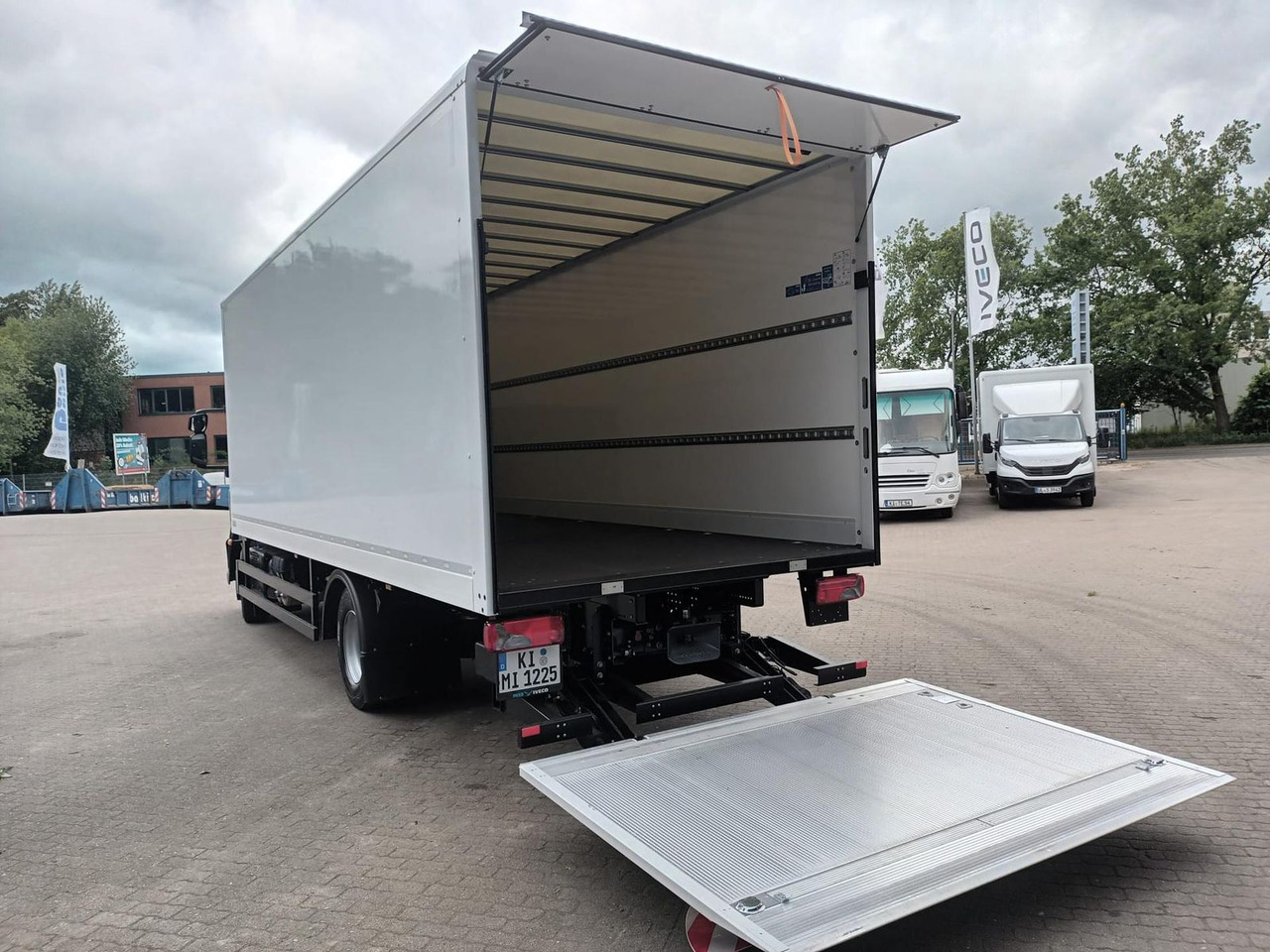 Iveco ML120E25/P mit SAXAS LBW 185 kW (252 PS), Aut... - Tarbesõiduk furgoon: pilt 4 Iveco ML120E25/P mit SAXAS LBW 185 kW (252 PS), Aut... - Tarbesõiduk furgoon: pilt 4