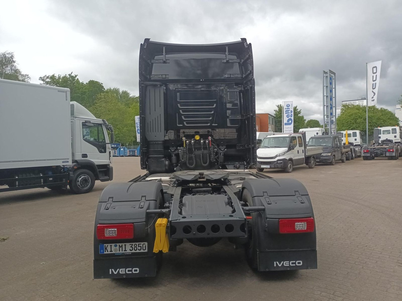 Iveco S-Way SZM 500PS 18-20t zGG. 2-Kreis Hydraulik - Sadulveok: pilt 3 Iveco S-Way SZM 500PS 18-20t zGG. 2-Kreis Hydraulik - Sadulveok: pilt 3
