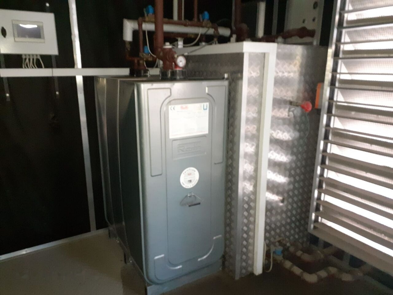 Stamford Generator Cummins STAMFORD 1600 KVA 2015 rok . Agregaty Prądotwó - Generaatorikomplekt: pilt 5 Stamford Generator Cummins STAMFORD 1600 KVA 2015 rok . Agregaty Prądotwó - Generaatorikomplekt: pilt 5
