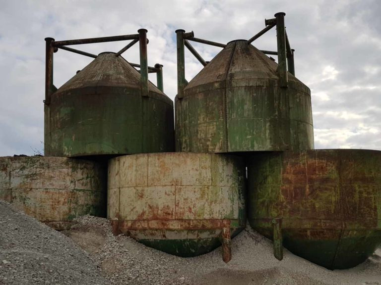 5 piece Silos (150 cbm/Silo) - Tsemendisilo: pilt 1 5 piece Silos (150 cbm/Silo) - Tsemendisilo: pilt 1