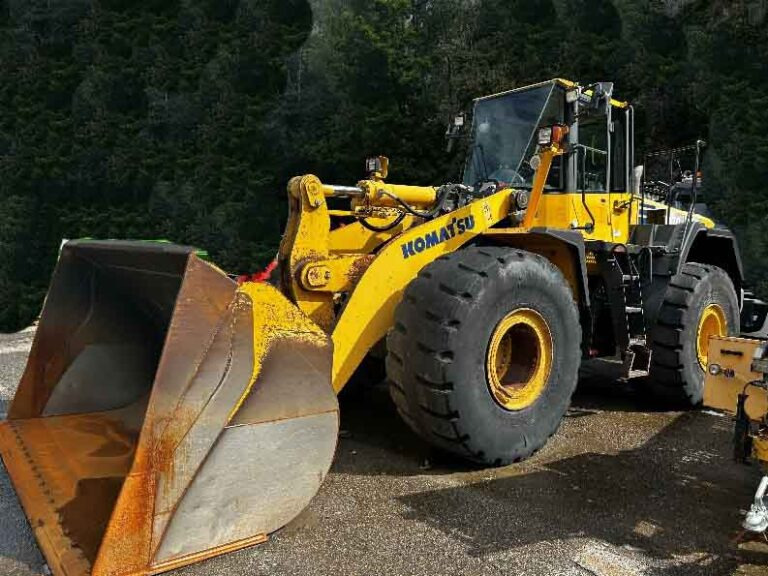 Komatsu WA470LC-6 – wheel loader / Radlader - Laadur: pilt 1 Komatsu WA470LC-6 – wheel loader / Radlader - Laadur: pilt 1
