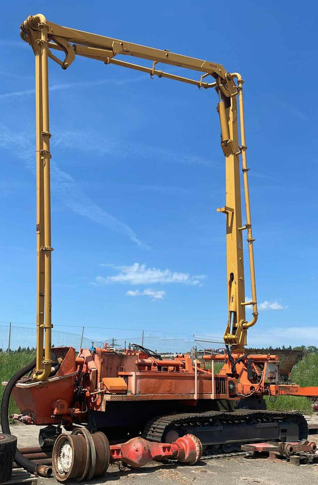 Putzmeister HM25 AZ 24/100 – mobile Concrete pump / Mobile Betonpumpe - Betooniseadmed: pilt 1 Putzmeister HM25 AZ 24/100 – mobile Concrete pump / Mobile Betonpumpe - Betooniseadmed: pilt 1