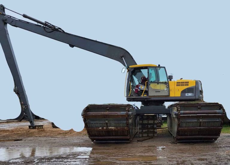 Volvo EC210 CL – Amphibious excavator / Amphibienbagger - Külgepaigaldatav ekskavaator: pilt 1 Volvo EC210 CL – Amphibious excavator / Amphibienbagger - Külgepaigaldatav ekskavaator: pilt 1