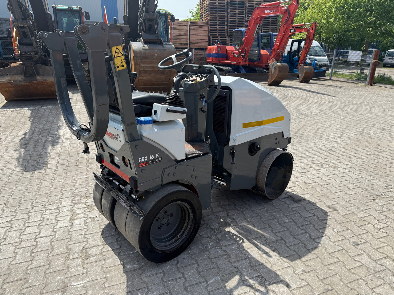 Ammann ARX16K Kombiwalze Stahl Gummi Asphaltwalze - Kombineeritud rull: pilt 3 Ammann ARX16K Kombiwalze Stahl Gummi Asphaltwalze - Kombineeritud rull: pilt 3