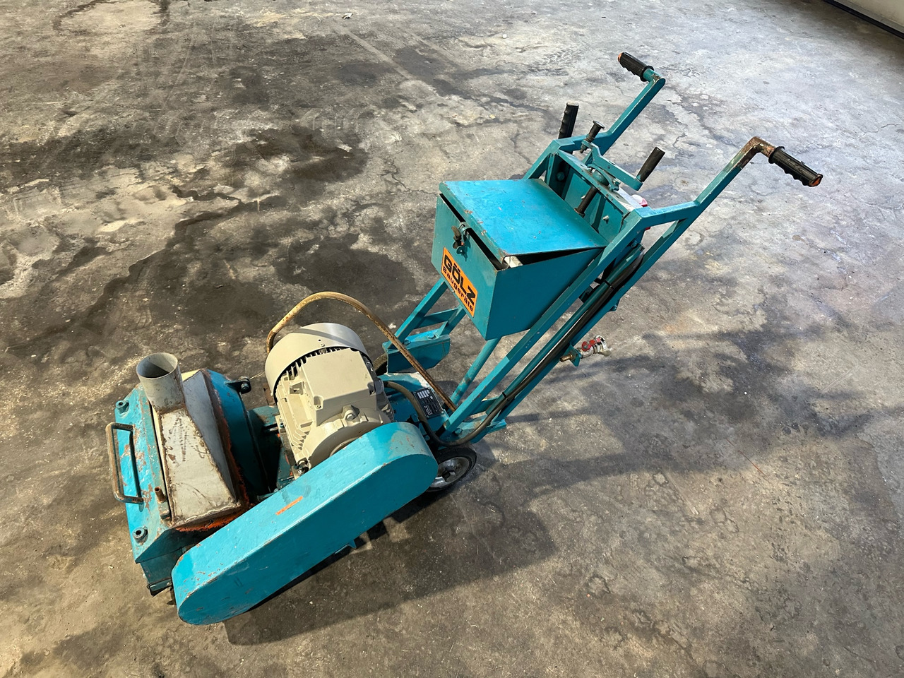 Betonfräse Gölz BF300E - Betooniseadmed: pilt 3 Betonfräse Gölz BF300E - Betooniseadmed: pilt 3