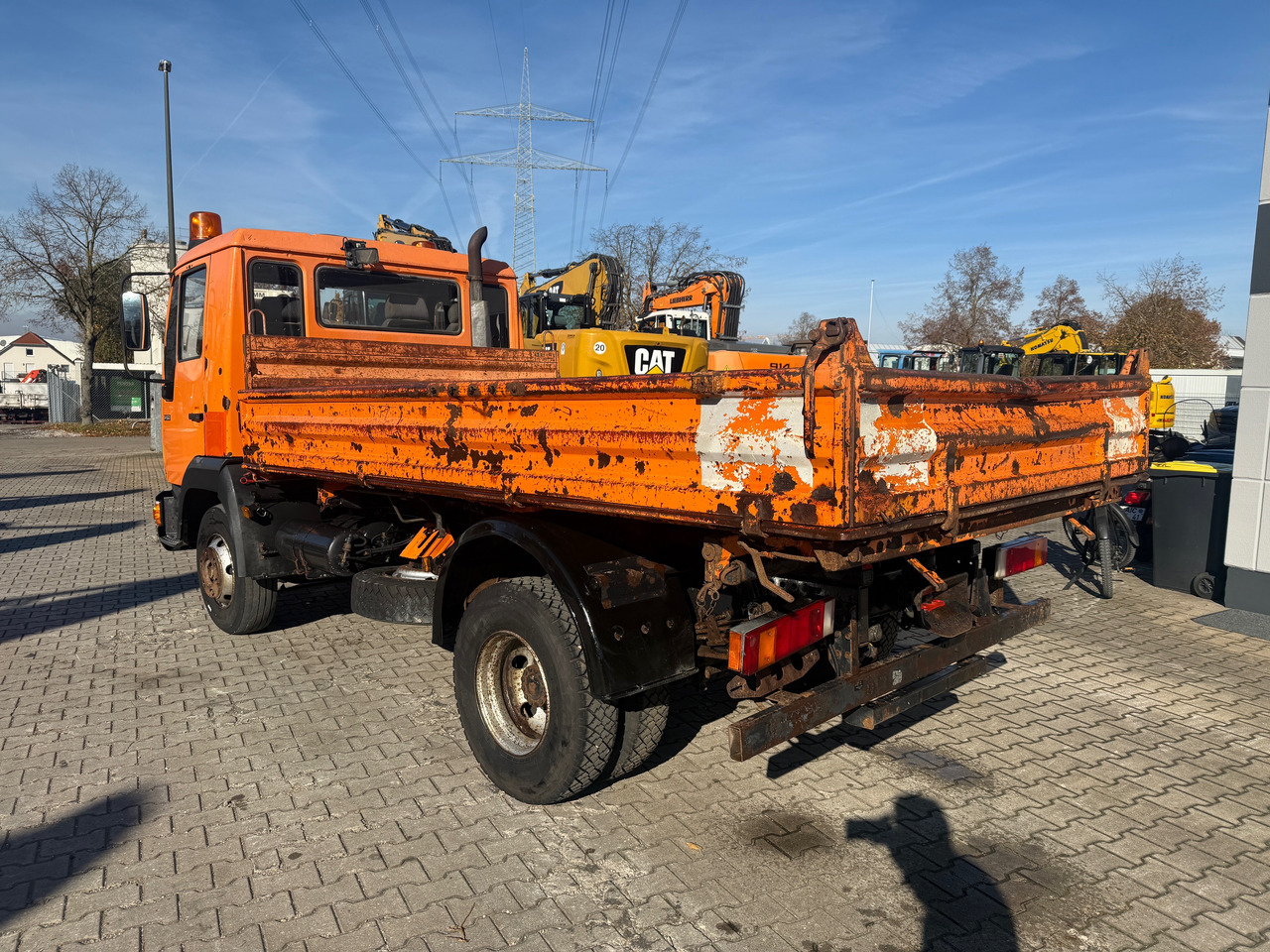 MAN 8.163 L2000 3-Seiten-Kipper AHK - Kallurauto: pilt 5 MAN 8.163 L2000 3-Seiten-Kipper AHK - Kallurauto: pilt 5