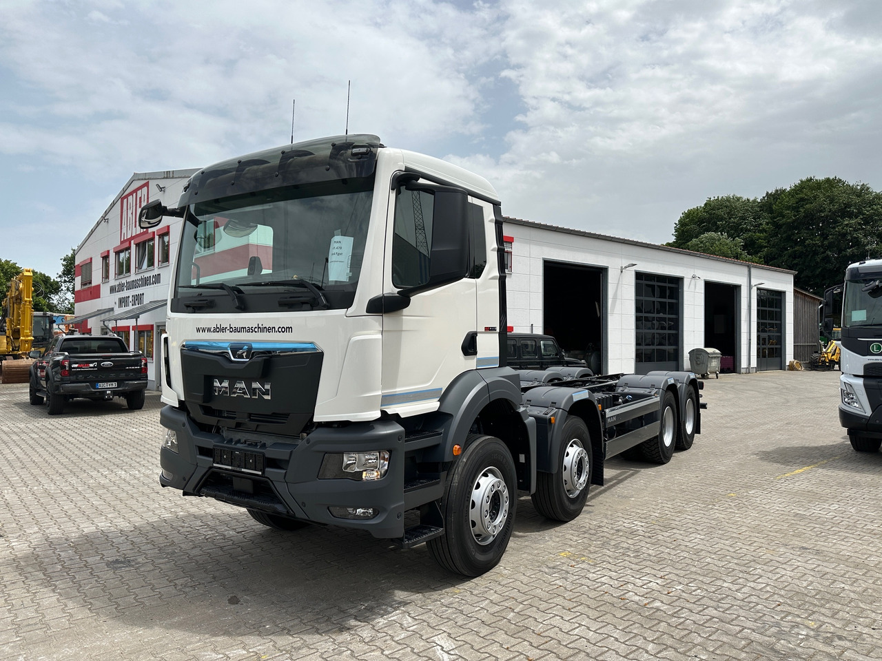 MAN TGS 41.470 8x4 BB CH Pumpenfahrgestell 2x Nebenatrieb - Kabiinišassiiga veoauto: pilt 2 MAN TGS 41.470 8x4 BB CH Pumpenfahrgestell 2x Nebenatrieb - Kabiinišassiiga veoauto: pilt 2