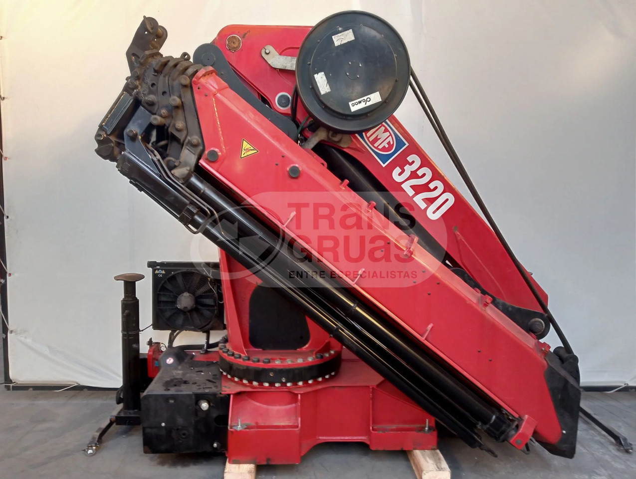 Grúa hidráulica HMF 3220 K - Kraana-manipulaator: pilt 2 Grúa hidráulica HMF 3220 K - Kraana-manipulaator: pilt 2
