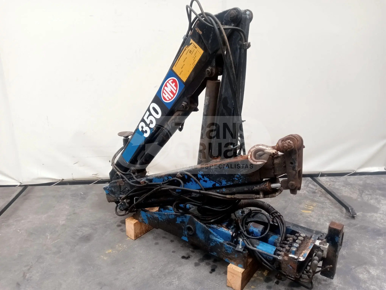 Grúa hidráulica HMF 352 K2 - Kraana-manipulaator: pilt 1 Grúa hidráulica HMF 352 K2 - Kraana-manipulaator: pilt 1