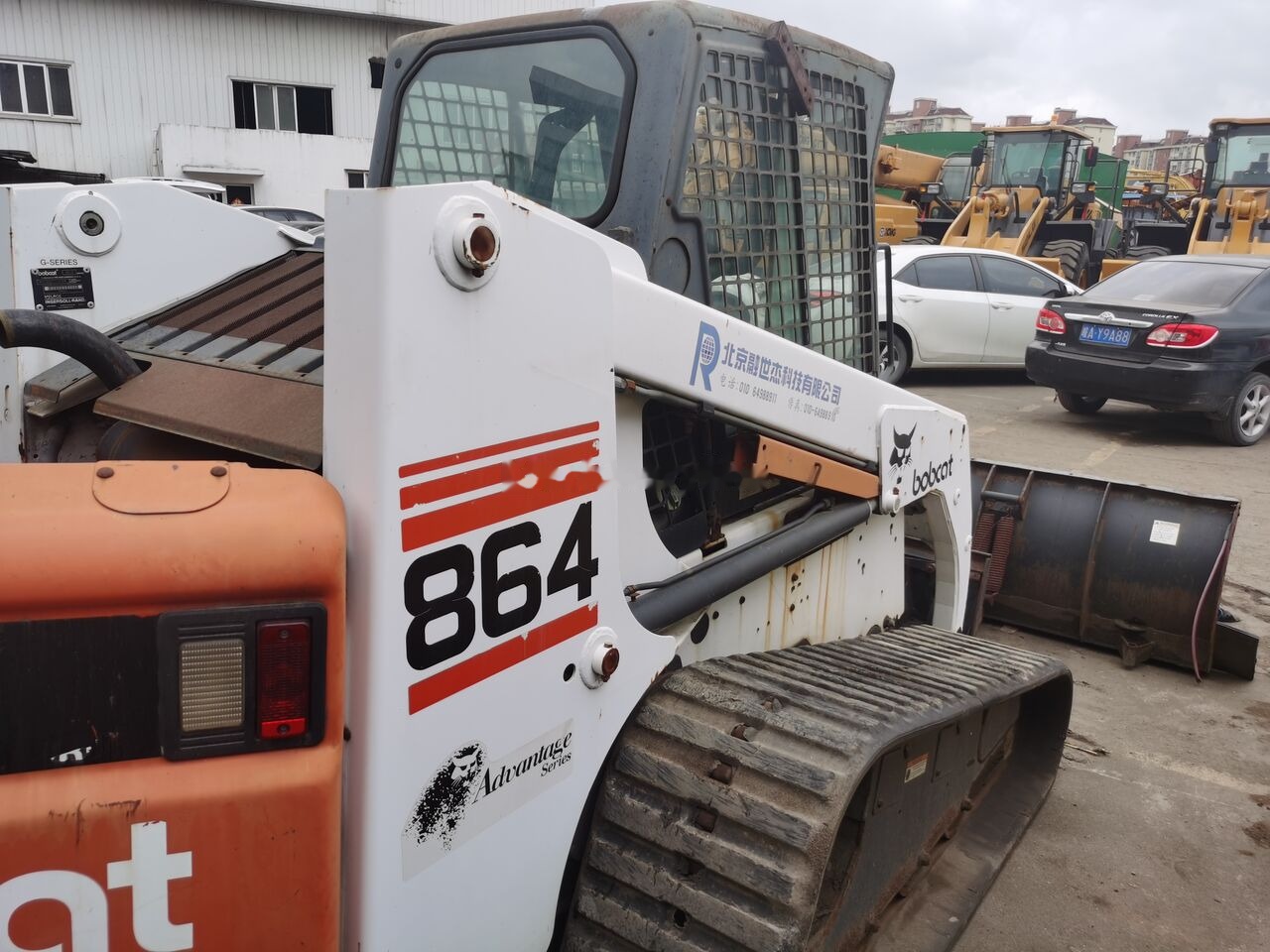 Bobcat 864 - Kompaktroomiklaadur: pilt 3 Bobcat 864 - Kompaktroomiklaadur: pilt 3
