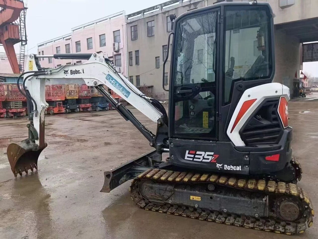Bobcat E35 - Miniekskavaator: pilt 3 Bobcat E35 - Miniekskavaator: pilt 3
