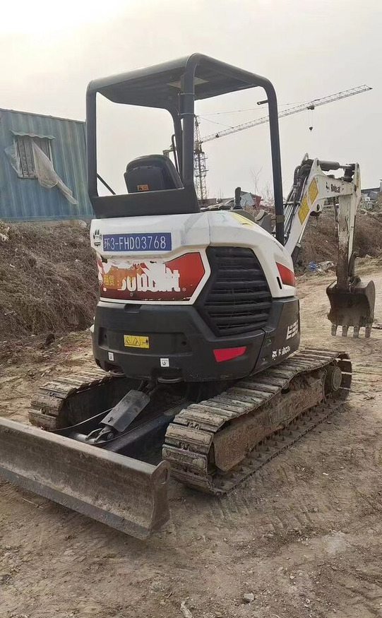 Bobcat E35 - Miniekskavaator: pilt 4 Bobcat E35 - Miniekskavaator: pilt 4