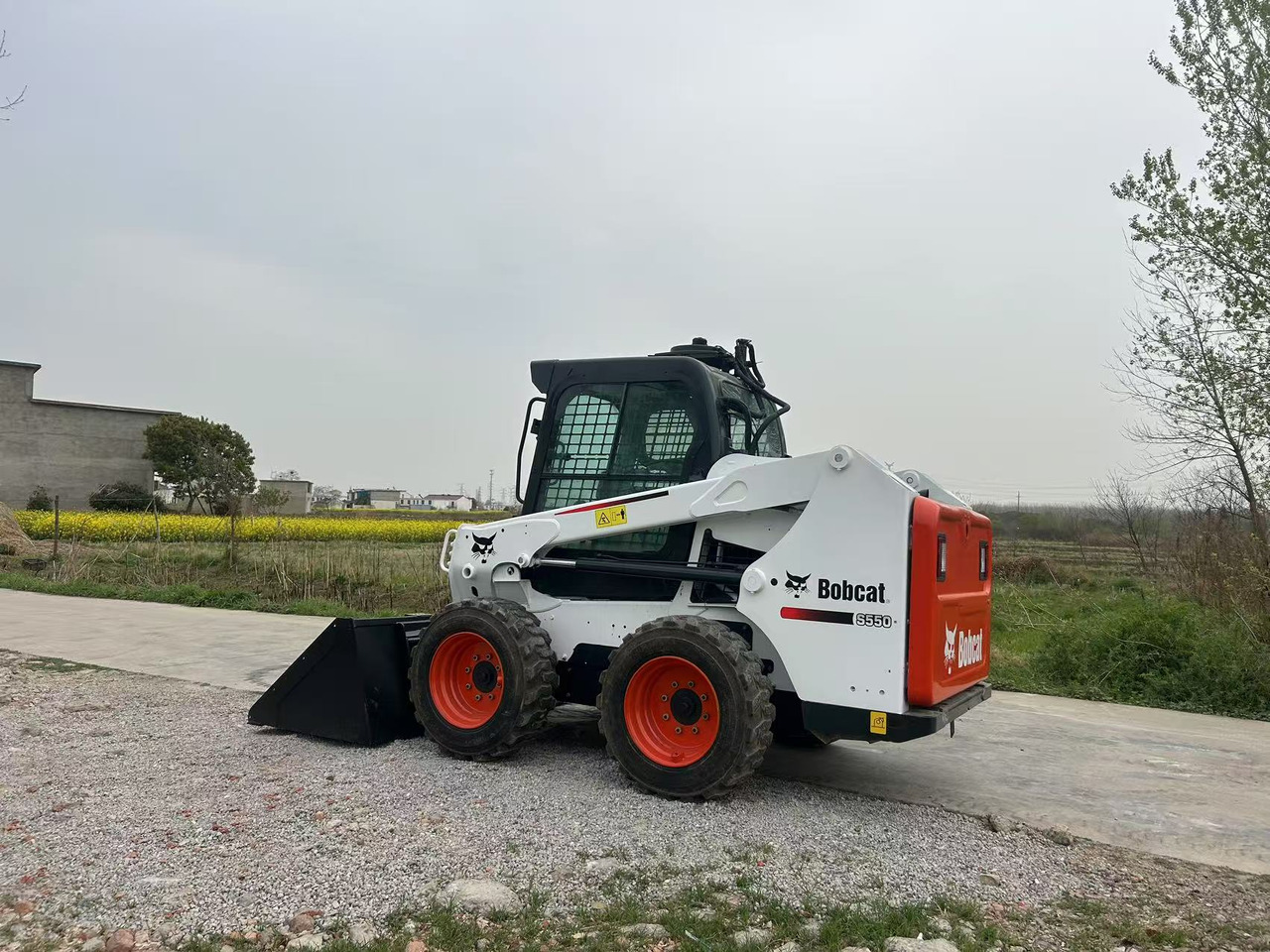 Bobcat S550 - Kompaktlaadur: pilt 3 Bobcat S550 - Kompaktlaadur: pilt 3