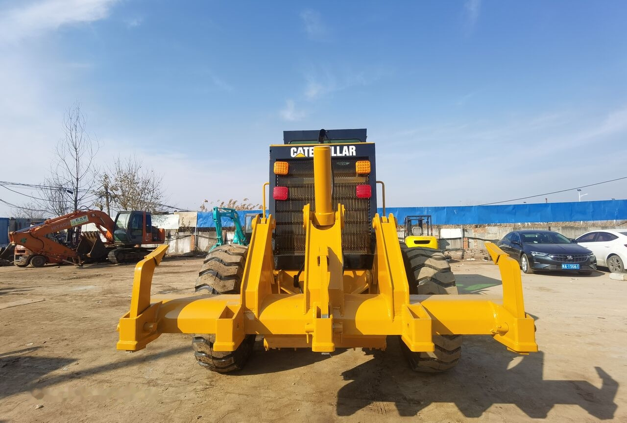 Caterpillar 140H - Teehöövel: pilt 4 Caterpillar 140H - Teehöövel: pilt 4