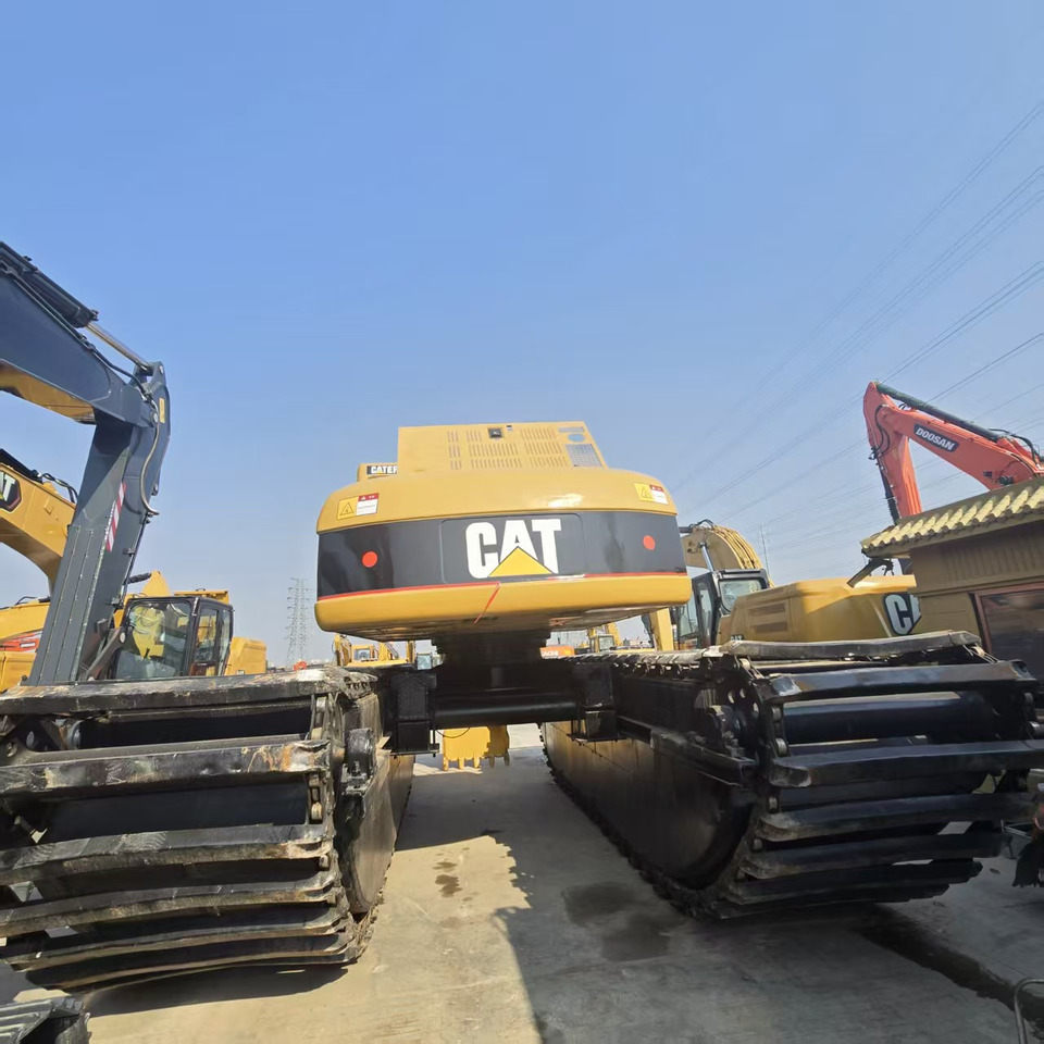 Caterpillar 320C - Külgepaigaldatav ekskavaator: pilt 4 Caterpillar 320C - Külgepaigaldatav ekskavaator: pilt 4