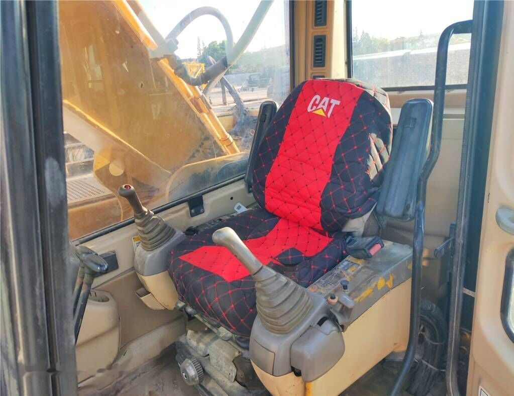 Caterpillar 325 BL - Lintekskavaator: pilt 4 Caterpillar 325 BL - Lintekskavaator: pilt 4