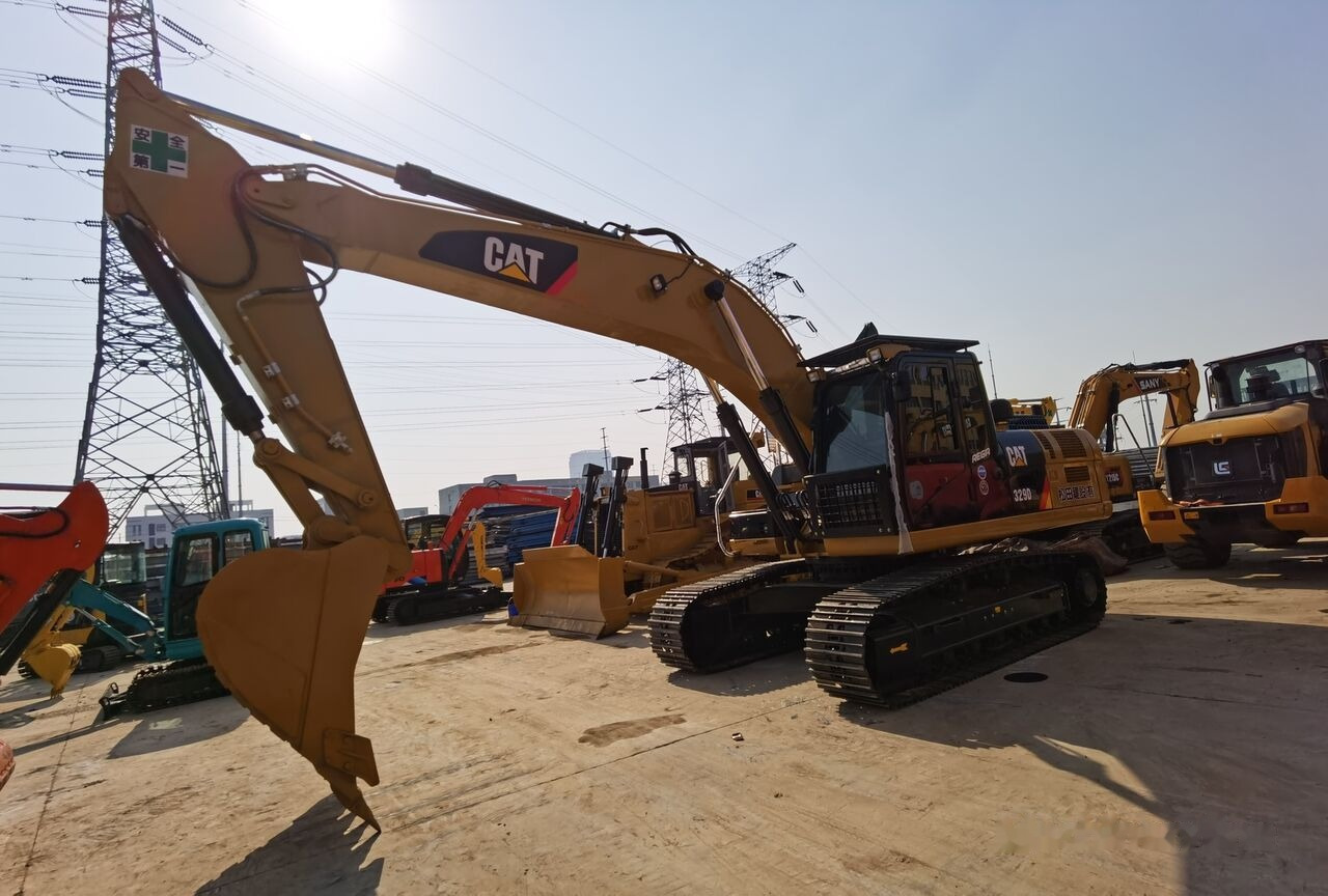 Caterpillar 329D Renovation - Lintekskavaator: pilt 2 Caterpillar 329D Renovation - Lintekskavaator: pilt 2