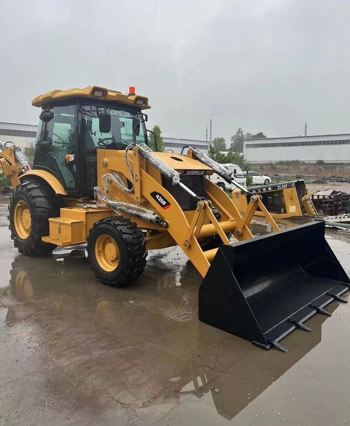 Caterpillar 420F - Ekskavaator-laadur: pilt 2 Caterpillar 420F - Ekskavaator-laadur: pilt 2