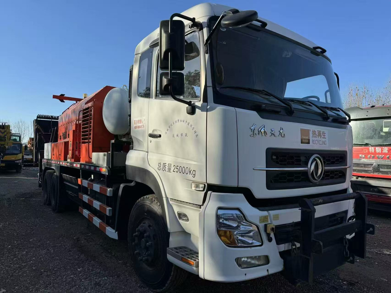 DongFeng DFL1250A12 - Elektriline tarbesõiduk: pilt 2 DongFeng DFL1250A12 - Elektriline tarbesõiduk: pilt 2