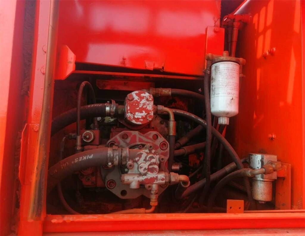 Ratastel ekskavaator Doosan 150W-7: pilt 5