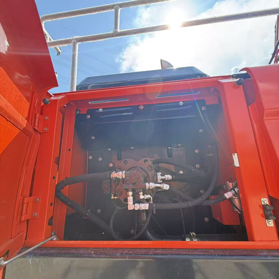 Ekskavaator Doosan DX340: pilt 9