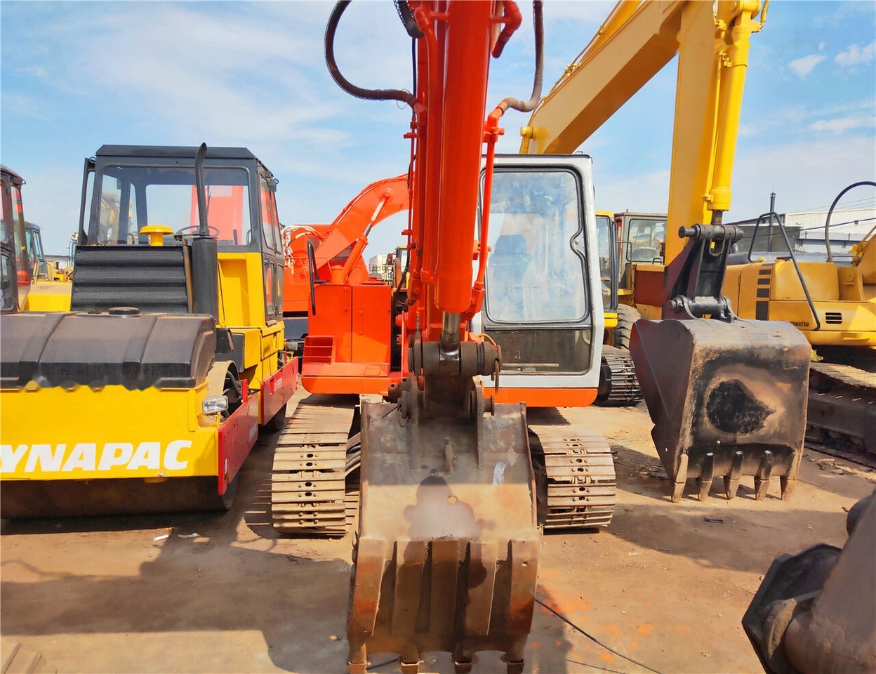 Hitachi EX60 - Miniekskavaator: pilt 4 Hitachi EX60 - Miniekskavaator: pilt 4