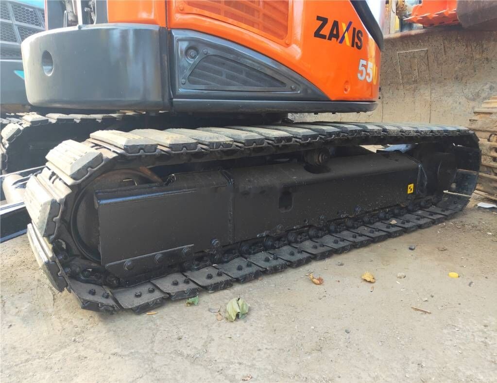 Miniekskavaator Hitachi ZX55UR: pilt 8