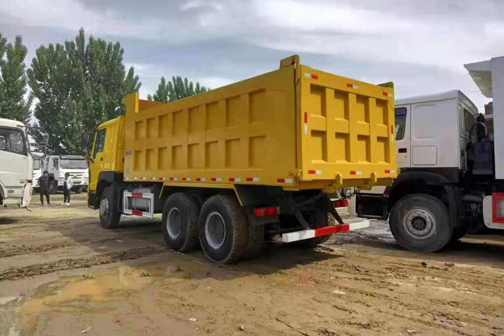 Howo 375 6x4 Tipper Lorry - Kallurauto: pilt 2 Howo 375 6x4 Tipper Lorry - Kallurauto: pilt 2
