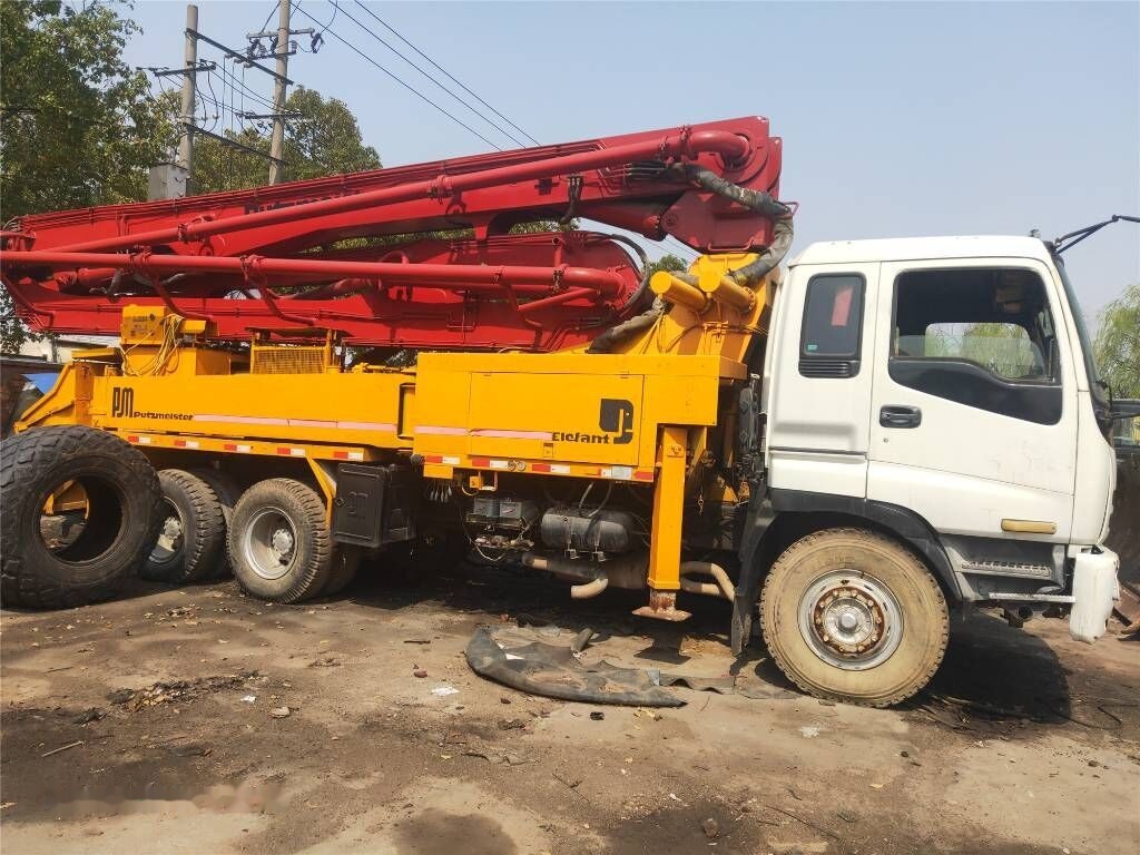 Isuzu Putzmeister on chassis - Betoonipump: pilt 2 Isuzu Putzmeister on chassis - Betoonipump: pilt 2