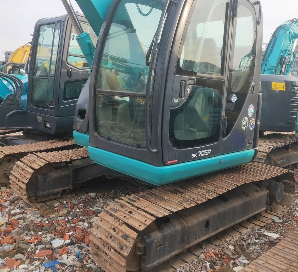 Kobelco SK70SR - Miniekskavaator: pilt 3 Kobelco SK70SR - Miniekskavaator: pilt 3