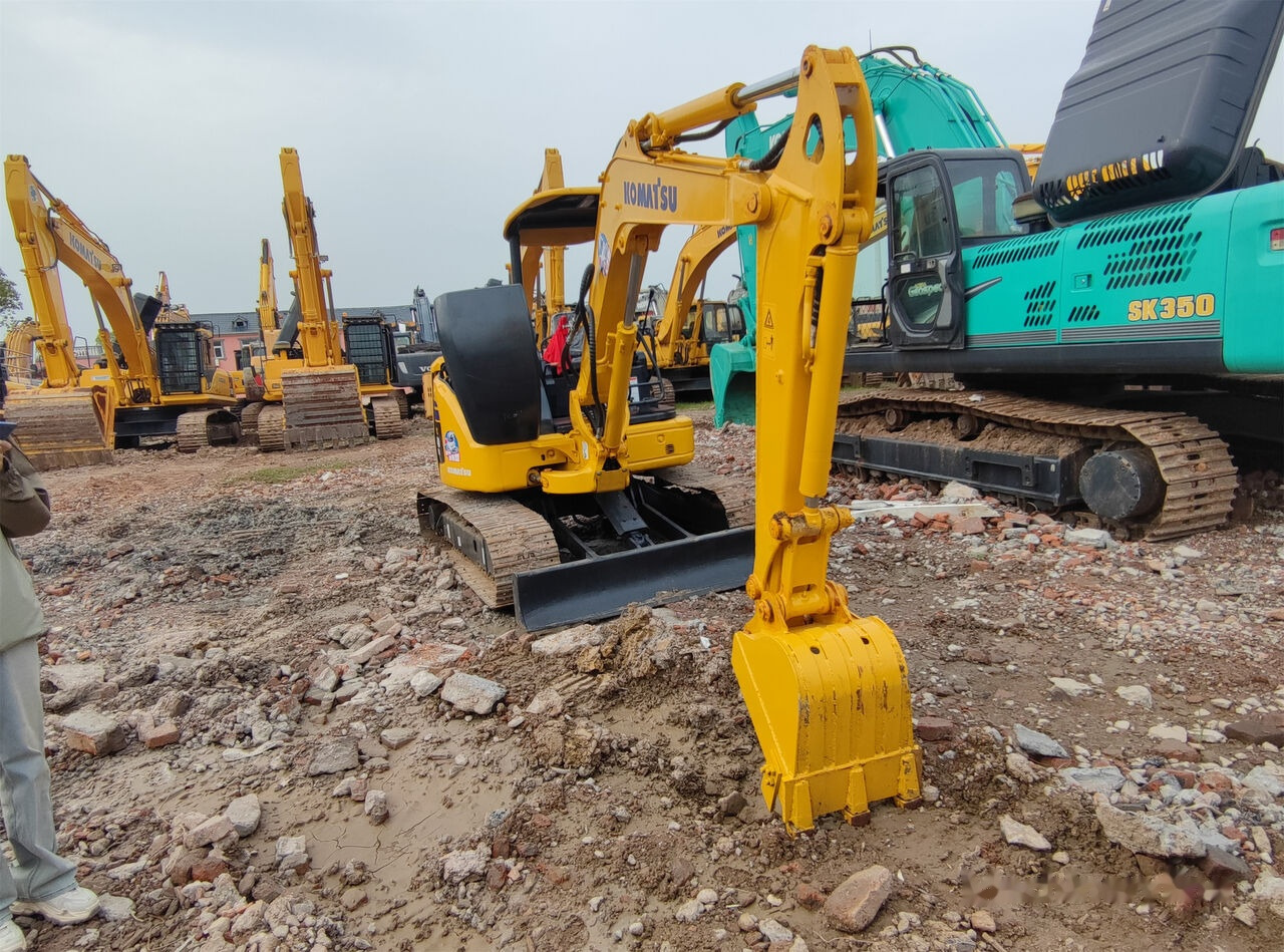 Komatsu PC40MR - Lintekskavaator: pilt 5 Komatsu PC40MR - Lintekskavaator: pilt 5