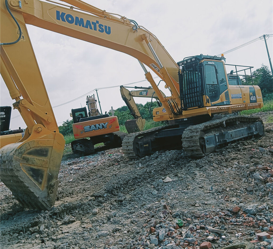 Komatsu PC450-8 - Lintekskavaator: pilt 1 Komatsu PC450-8 - Lintekskavaator: pilt 1