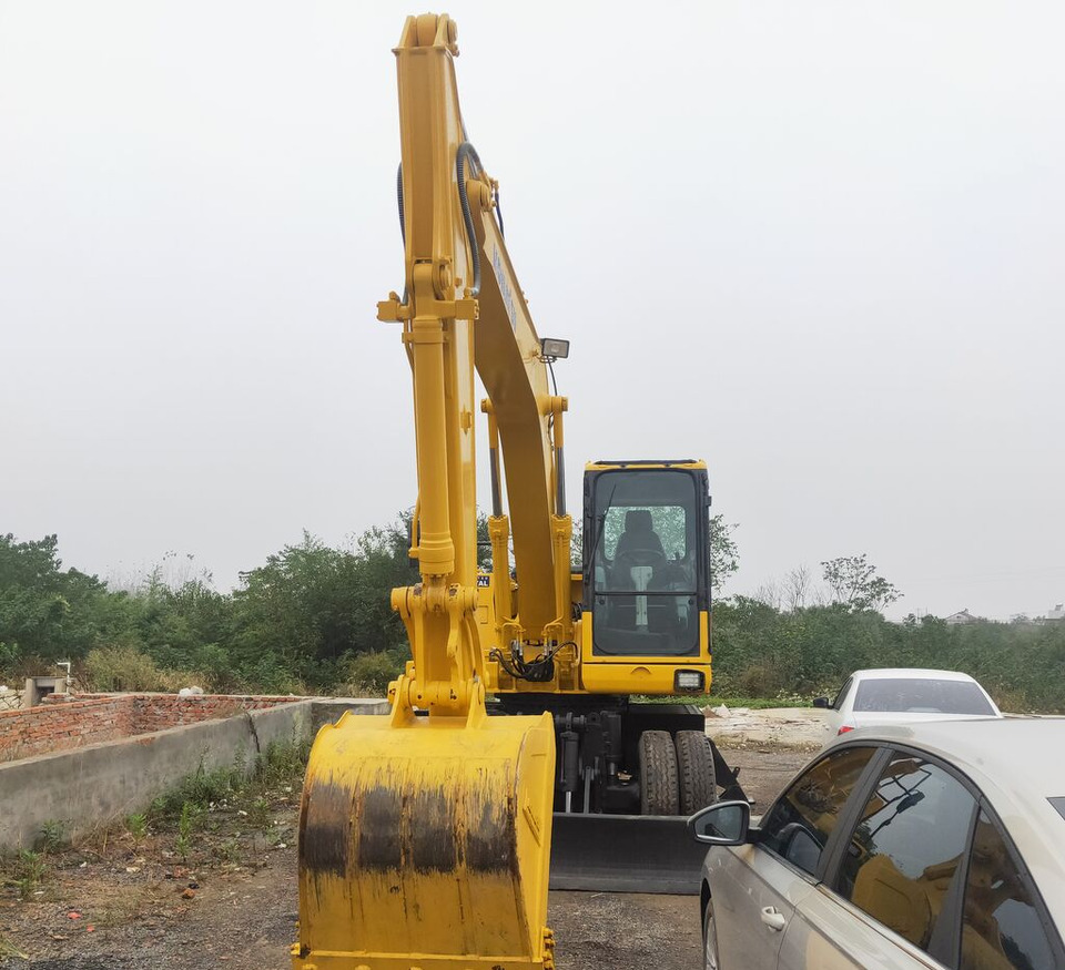 Komatsu PW160 - Ratastel ekskavaator: pilt 2 Komatsu PW160 - Ratastel ekskavaator: pilt 2