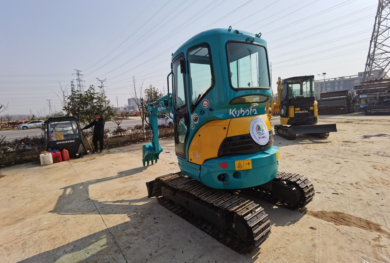 Kubota U30 - Miniekskavaator: pilt 3 Kubota U30 - Miniekskavaator: pilt 3