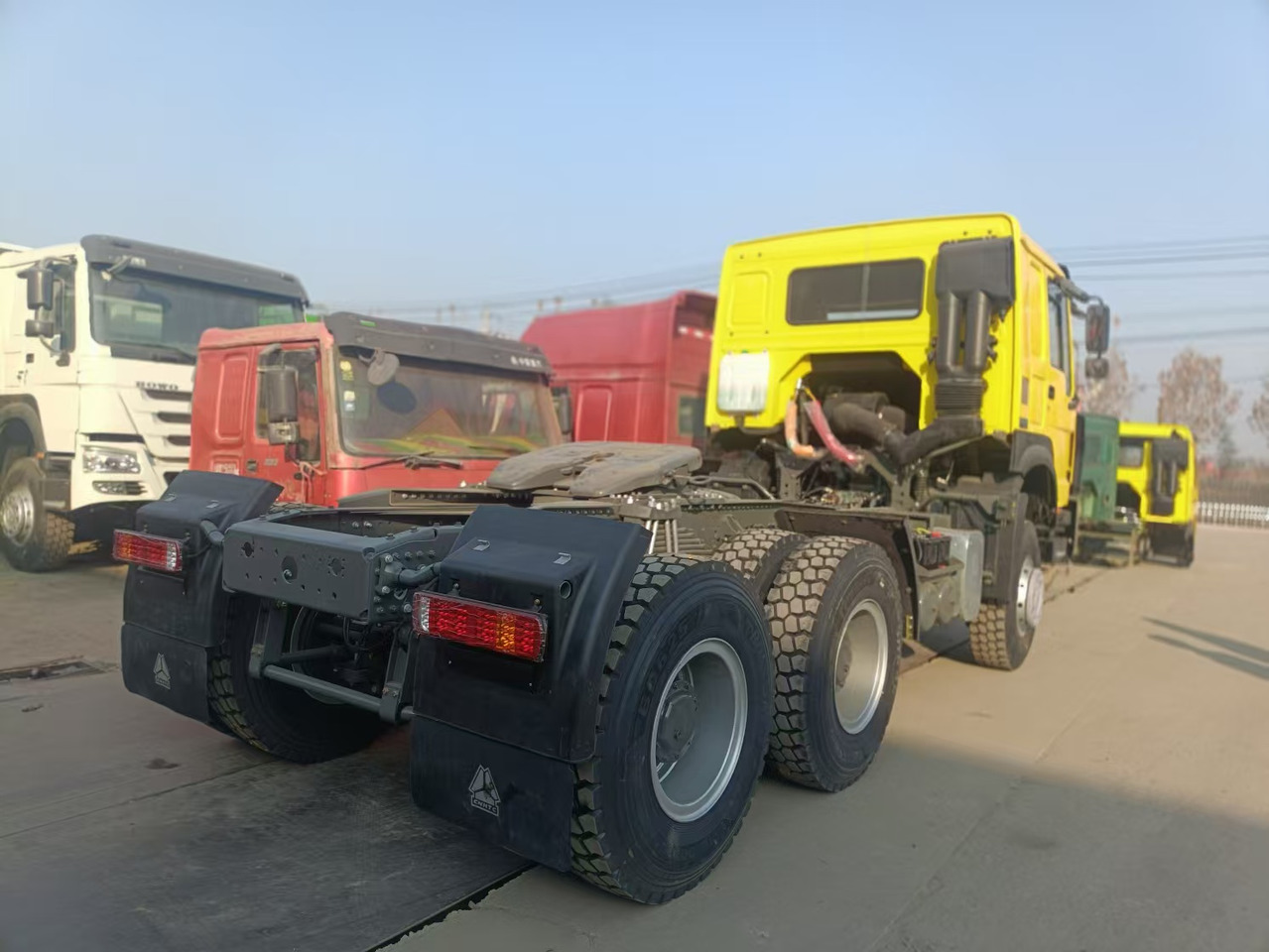 Sinotruk HOWO 430 6*4 Tractor - Sadulveok: pilt 2 Sinotruk HOWO 430 6*4 Tractor - Sadulveok: pilt 2