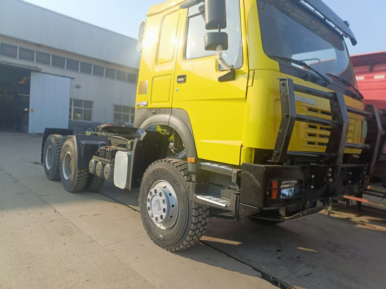 Sinotruk HOWO 430 6*4 Tractor - Sadulveok: pilt 4 Sinotruk HOWO 430 6*4 Tractor - Sadulveok: pilt 4