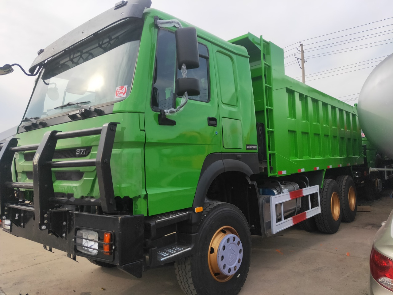 Sinotruk HOWO 371 6*4 Dump truck - Kallurauto: pilt 1 Sinotruk HOWO 371 6*4 Dump truck - Kallurauto: pilt 1