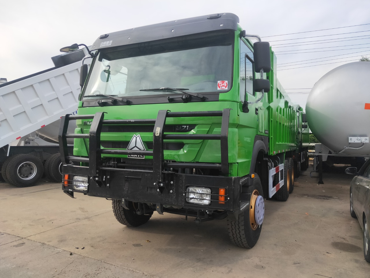 Sinotruk HOWO 371 6*4 Dump truck - Kallurauto: pilt 5 Sinotruk HOWO 371 6*4 Dump truck - Kallurauto: pilt 5