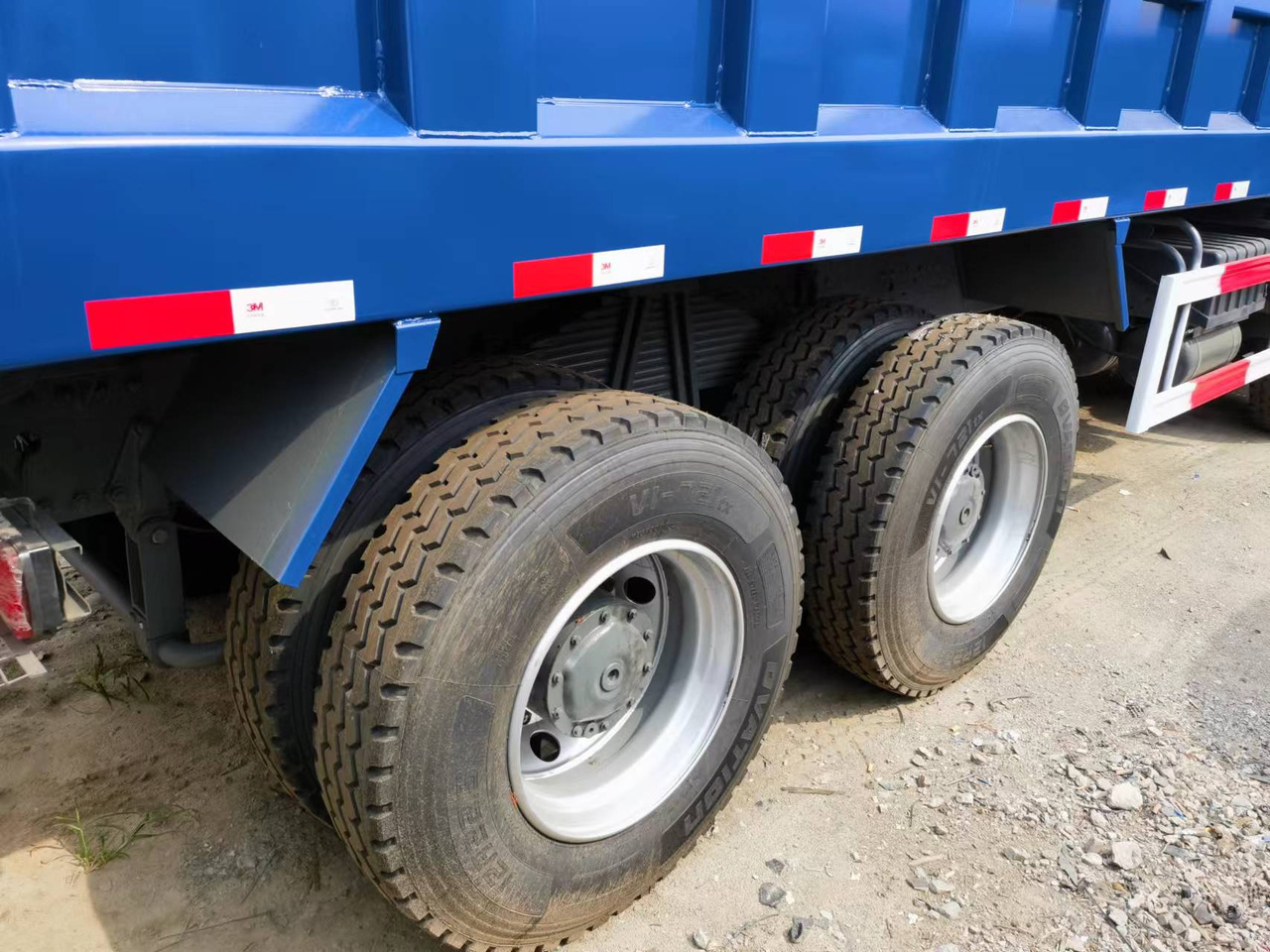 Kallurauto Sinotruk HOWO 371 6*4 Dump truck: pilt 9