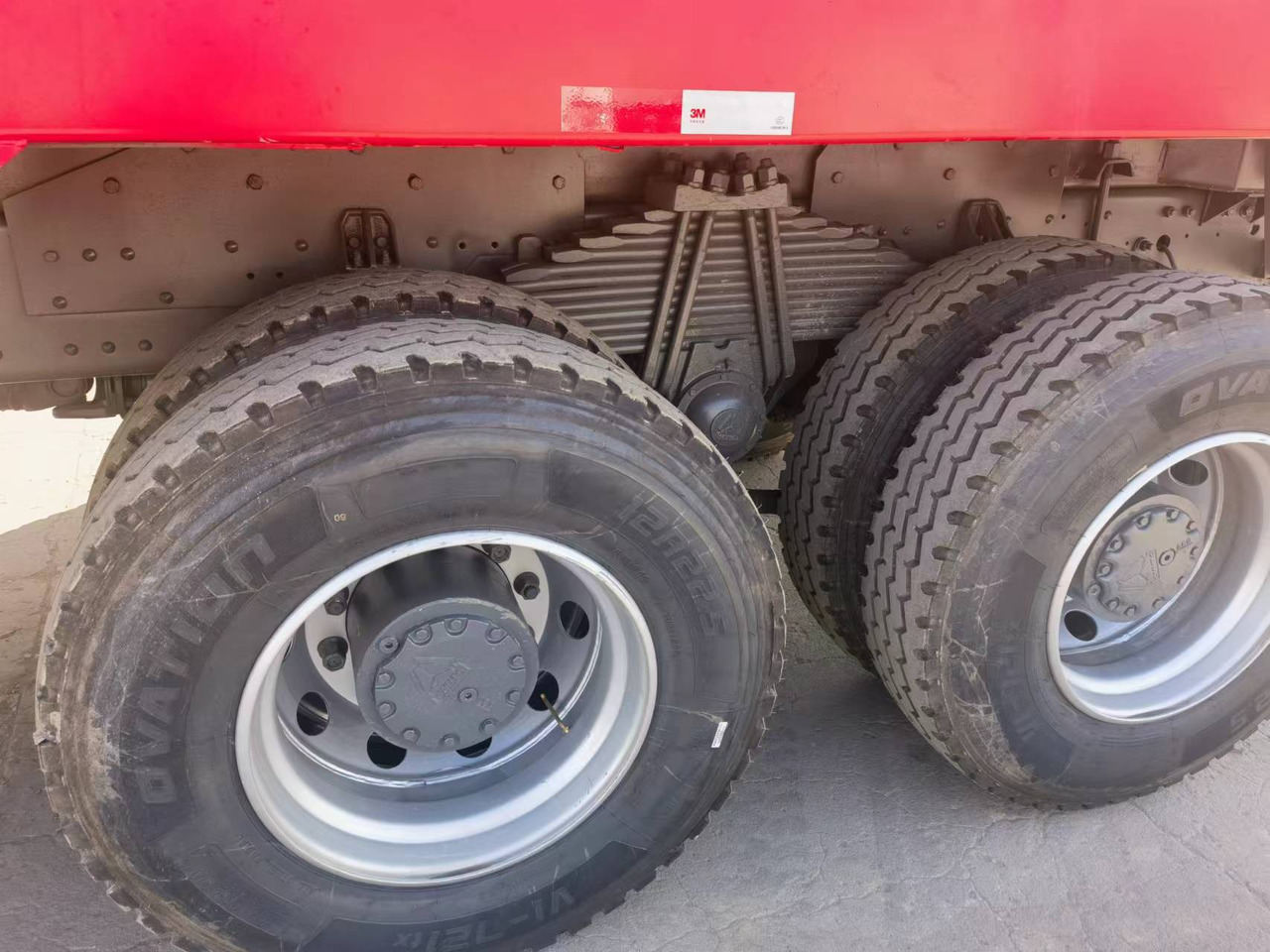 Kallurauto Sinotruk HOWO 371 8*4 Dump truck: pilt 10